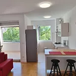 Diana Apartman *